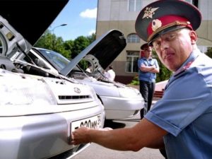 За какое нарушение снимают номера с автомобиля в 2020г